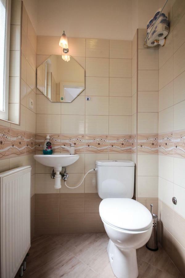Ferienwohnung Family Duplex On Wenceslas Square Prag Exterior foto